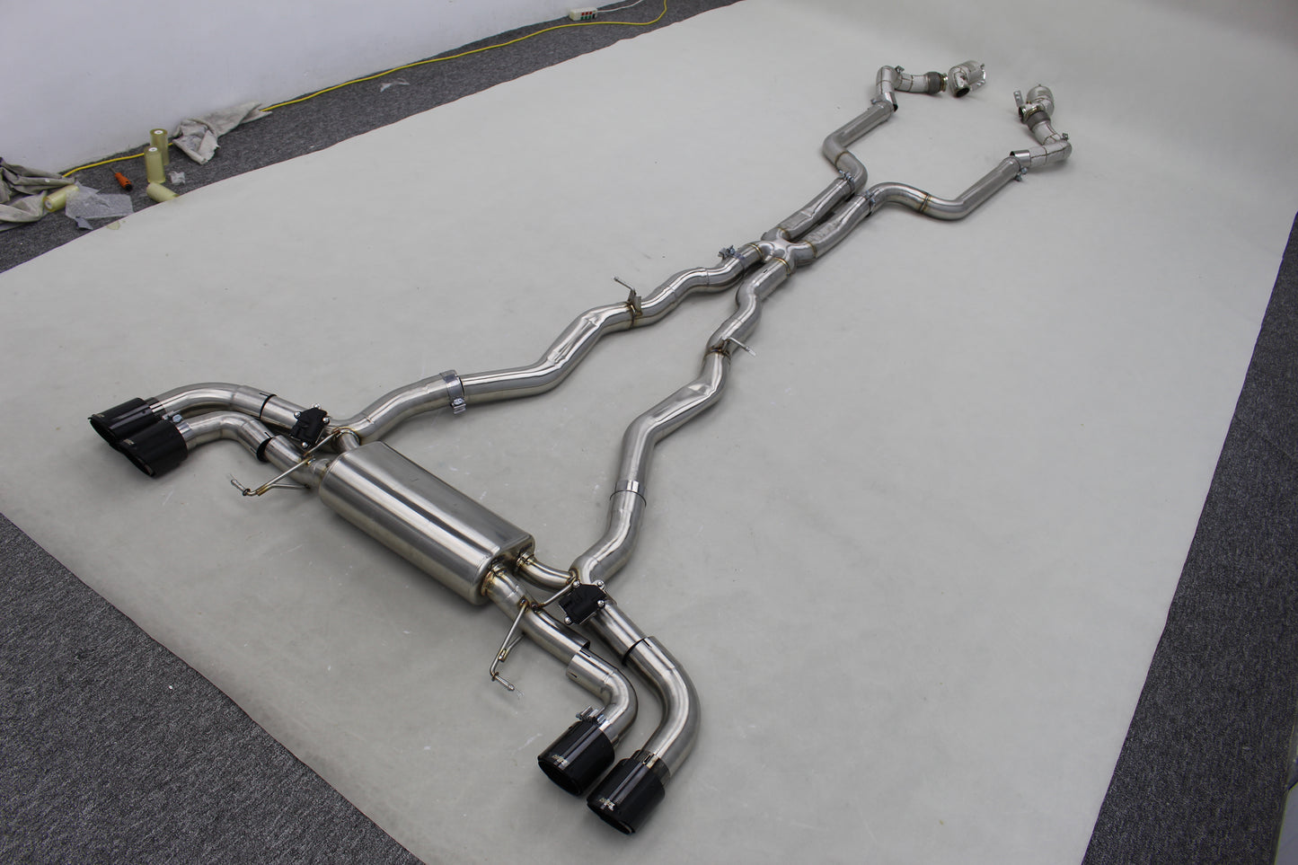 NRP M5 M8 Catted High-Flow Downpipes with Heat Shield