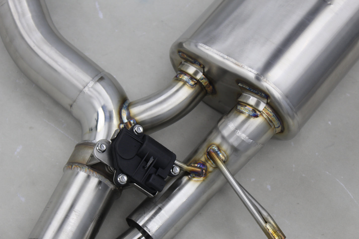 NRP BMW M5 M8 Catless Downpipes with Heat Shield